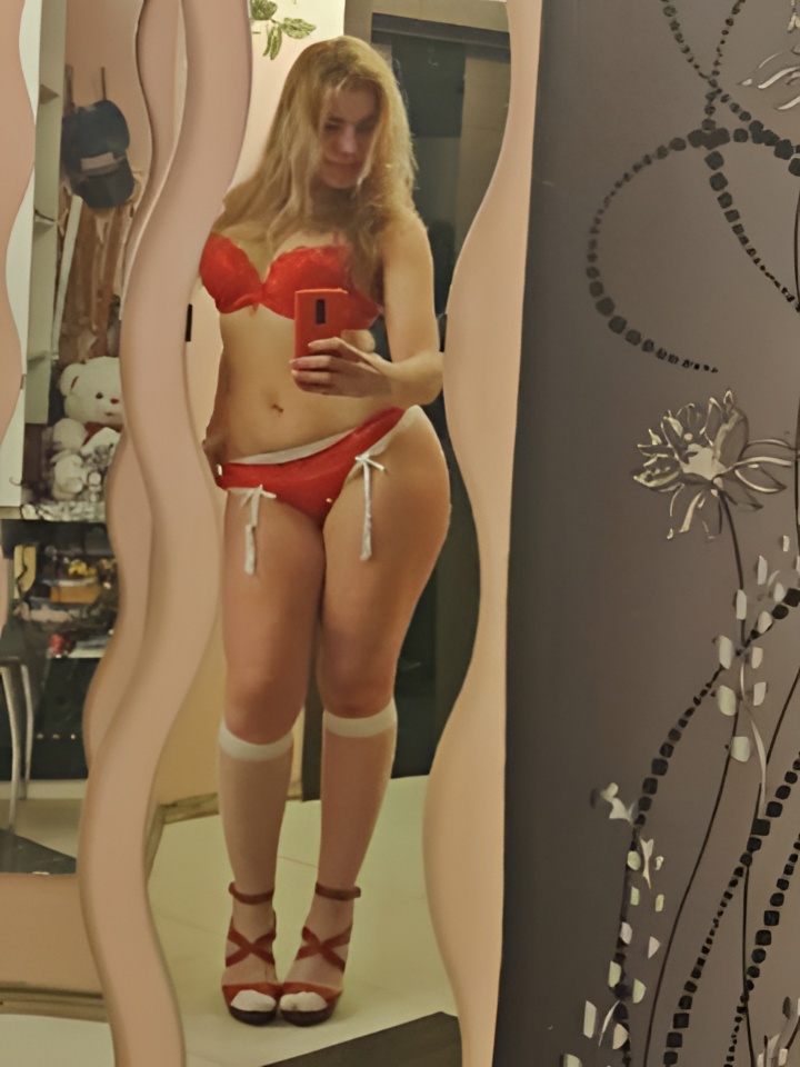 Индивидуалка Каролина, доступна для личного знакомства от 5000 руб