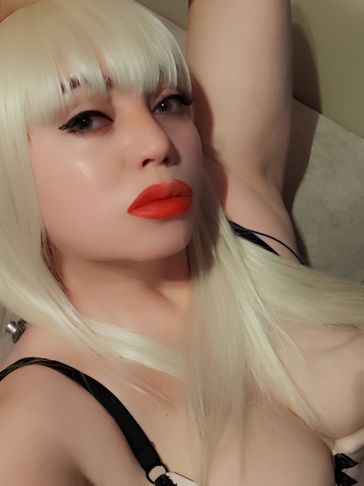 Ника привлекальеная девушка из Ноябрьска цена от 1500 руб