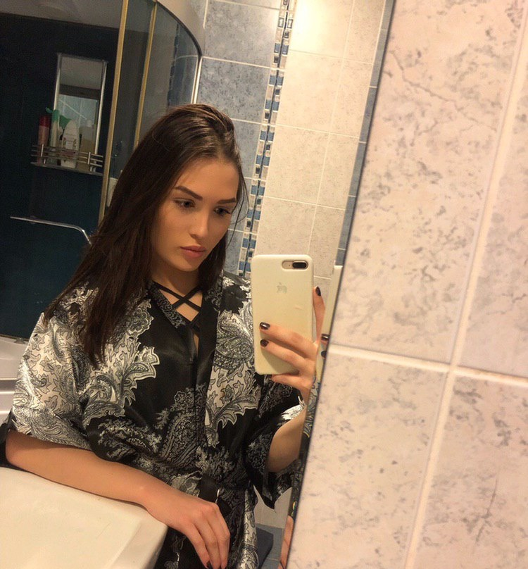 Лиза привлекальеная девушка из Ноябрьска цена от 3500 руб