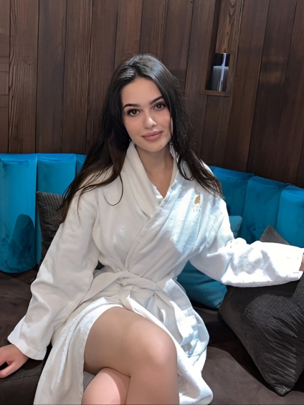 Елизавета привлекательная девушка из Ноябрьска цена от 2500 руб