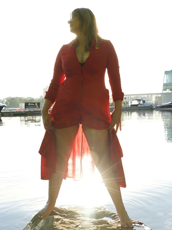 Летиция привлекательная девушка из Ноябрьска цена от 2500 руб