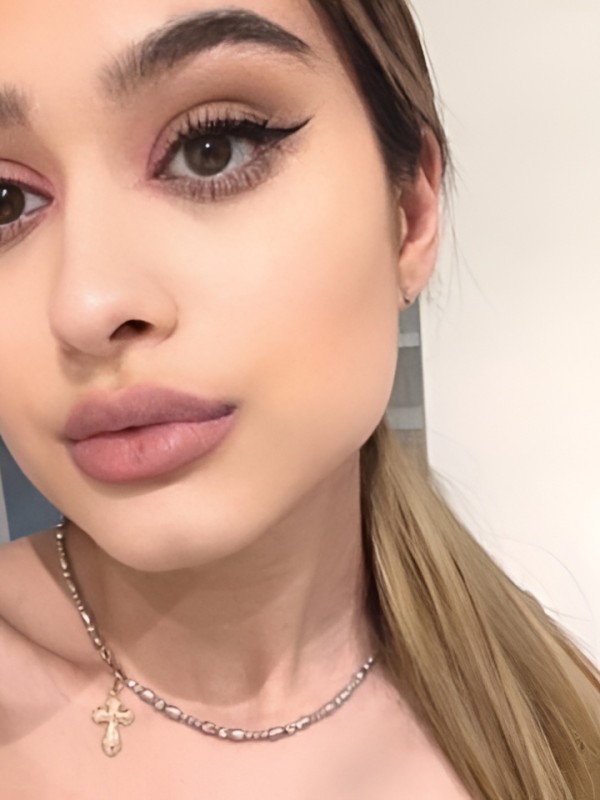 Марина привлекательная девушка из Ноябрьска цена от 10000 руб