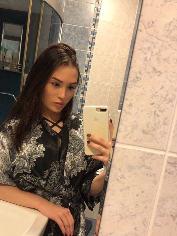 Лиза привлекательная девушка из Ноябрьска цена от 3500 руб