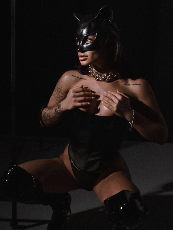 Маруся привлекательная девушка из Ноябрьска цена от 8000 руб